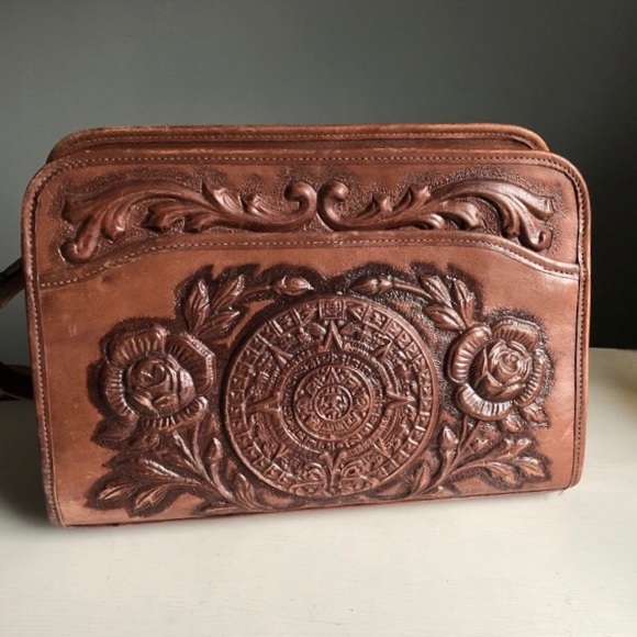 Vintage 1960s Mont Abur tooled leather bag